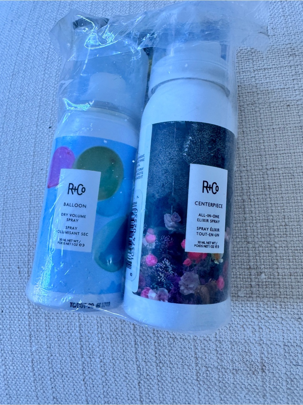 R+Co 
Balloon Dry Volume Spray and Centerpiece NEW